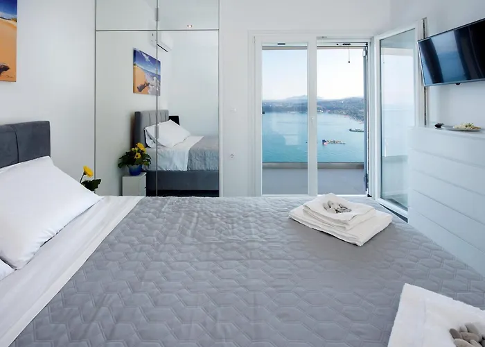 Exquisite Corfu Retreat 3 Bedrooms Thea Panoramic Sea Views Vila